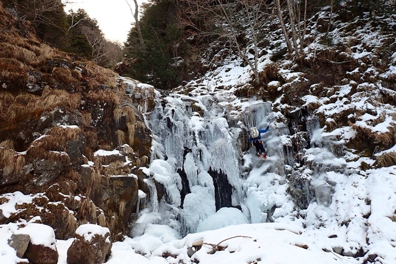 広河原沢3ルンゼ（八ヶ岳） – 新潟クライミングクラブ